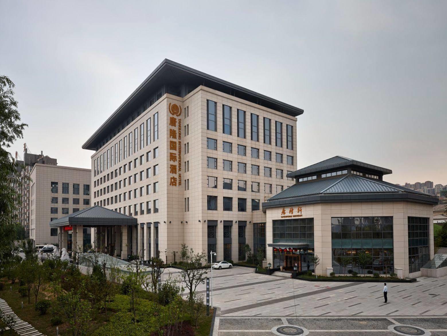 Xi'An Tanglong International Hotel Buitenkant foto