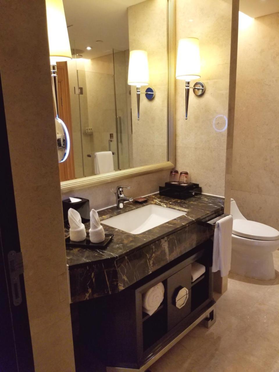Xi'An Tanglong International Hotel Buitenkant foto